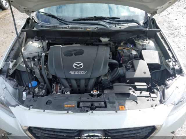 JM1DKFC7XH0141919 Mazda Cx-3 Touring
