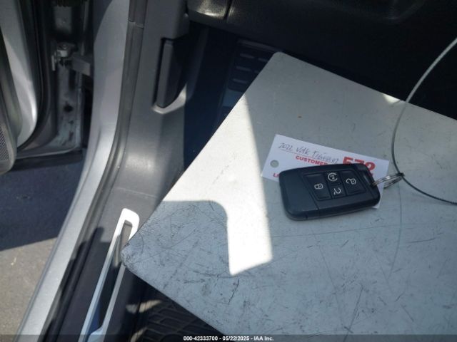 2022 VOLKSWAGEN TIGUAN 3VVCB7AX5NM063130 Photo 10