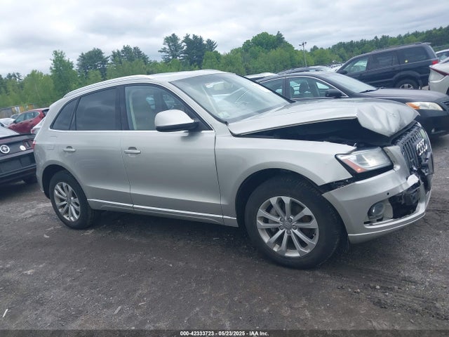 WA1LFAFP5EA026062 Audi Q5 2.0t Premium