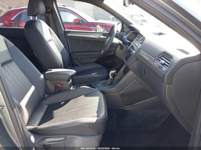 Volkswagen Tiguan 2022 3VVCB7AX6NM074394 Image 5