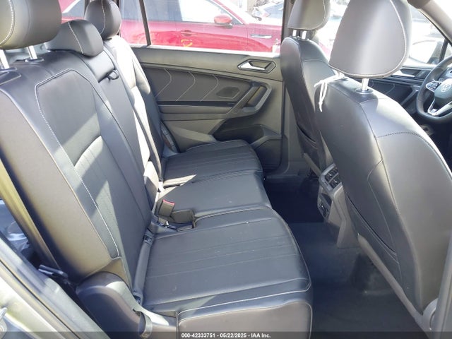 Volkswagen Tiguan 2022 3VVCB7AX6NM074394 Image 8