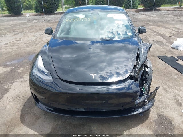 Tesla 2022 2022 5YJ3E1EB4NF120875 Image 13