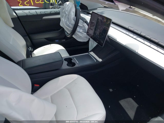 Tesla 2022 2022 5YJ3E1EB4NF120875 Image 5