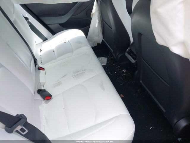 Tesla 2022 2022 5YJ3E1EB4NF120875 Image 8
