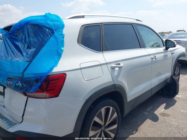 2022 VOLKSWAGEN TAOS 3VVSX7B23NM014878 Photo 3