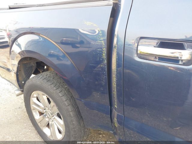 1FTEW1EG8JFB01026 Ford F-150 Xlt