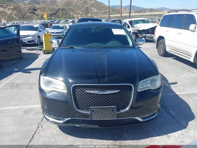 Chrysler 300 2016 2C3CCAEG0GH190330 Image 13
