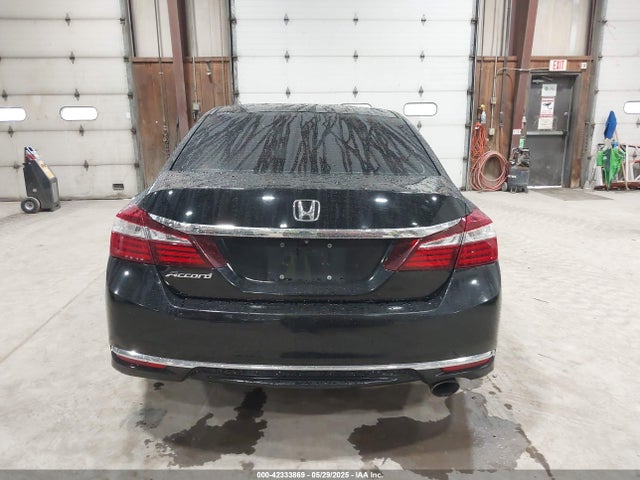 1HGCR2F30GA041945 Honda ACCORD LX