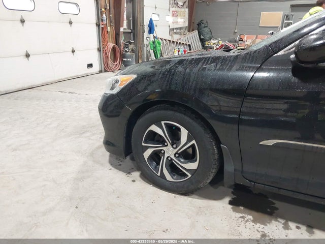 1HGCR2F30GA041945 Honda ACCORD LX