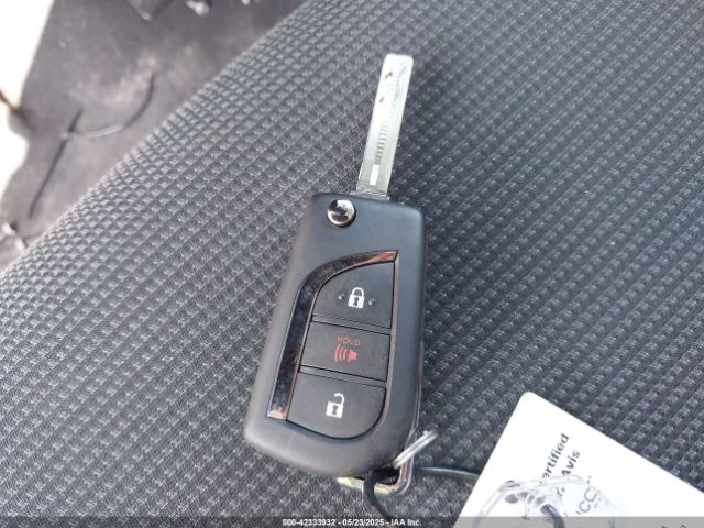2T3F1RFV5SW527044 Toyota RAV4 LE