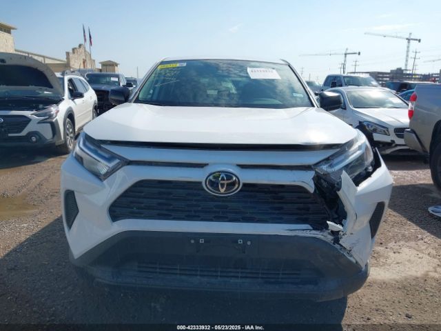 2T3F1RFV5SW527044 Toyota RAV4 LE