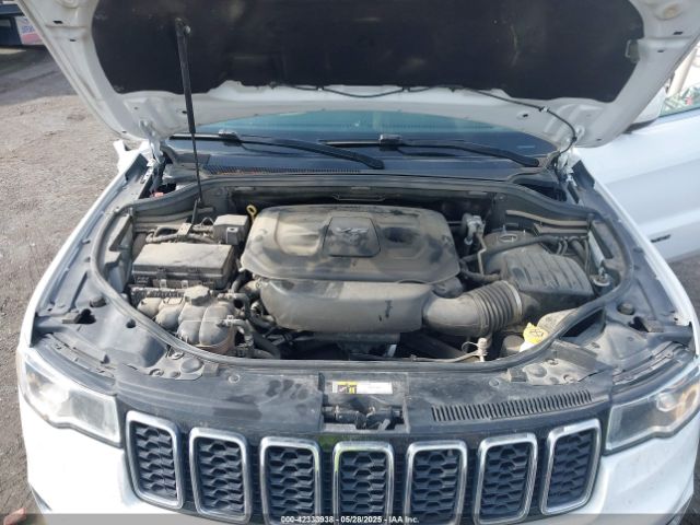 2018 JEEP GRAND CHEROKEE 1C4RJFAGXJC419234 Photo 9