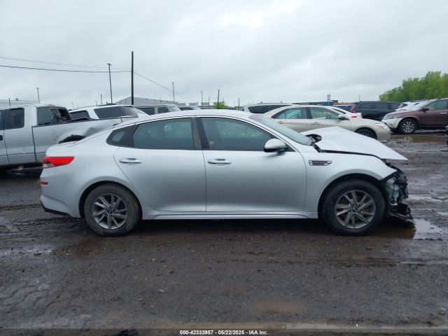 5XXGT4L37LG400711 KIA Optima Lx