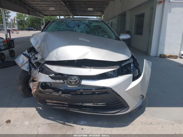 5YFB4MDE3RP153470 Toyota COROLLA LE