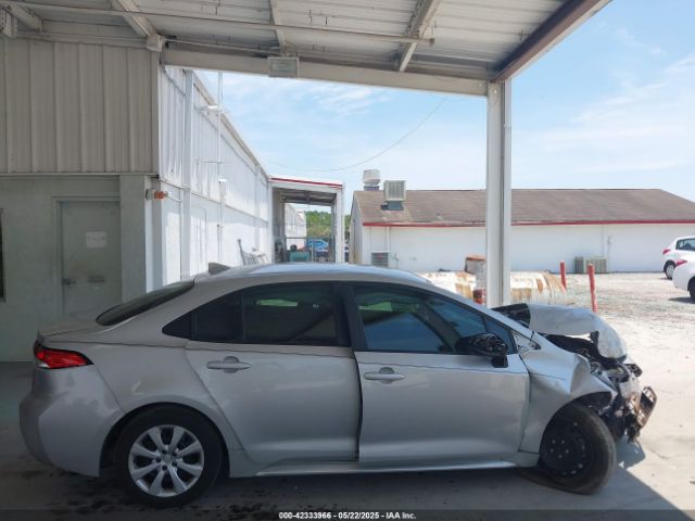 5YFB4MDE3RP153470 Toyota COROLLA LE