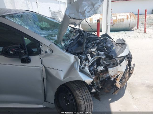 5YFB4MDE3RP153470 Toyota COROLLA LE