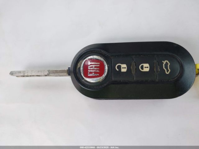 2012 FIAT 500 3C3CFFAR2CT321691 Photo 10