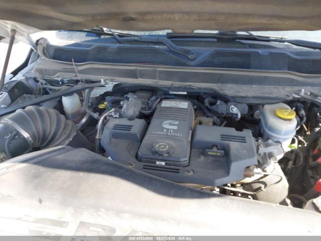 3C6UR5HL8KG691366 RAM 2500 Tradesman  4x4 8' Box