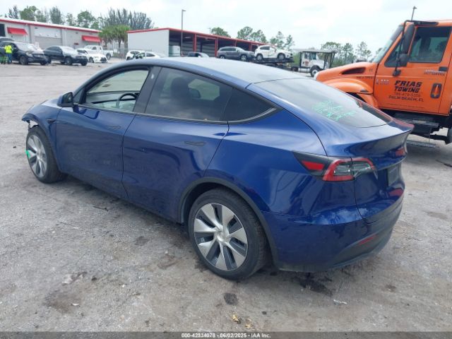 2022 TESLA MODEL Y 7SAYGAEE3NF394274 Photo 2