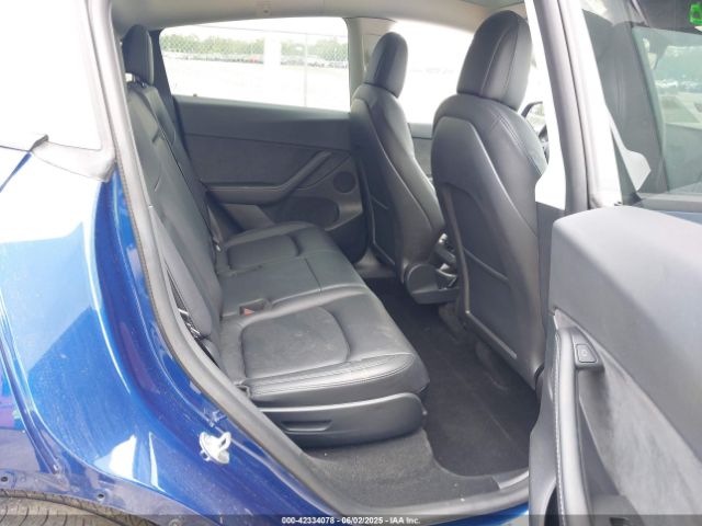 2022 TESLA MODEL Y 7SAYGAEE3NF394274 Photo 7