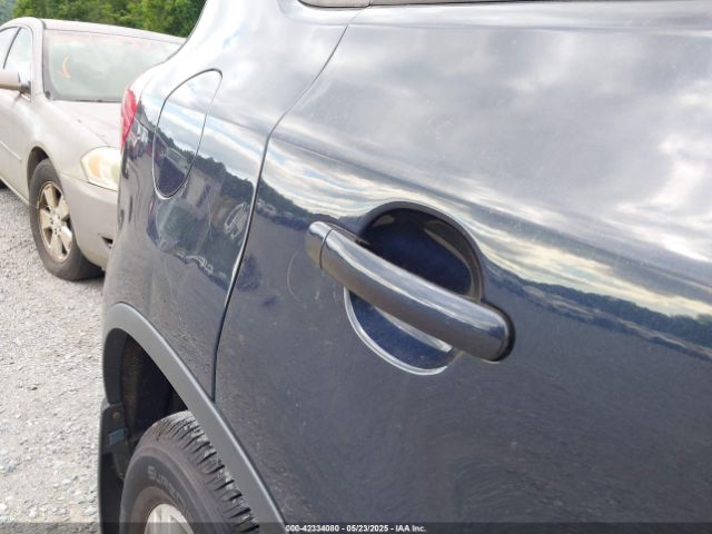 WVGAV7AX7FW524211 Volkswagen TIGUAN S