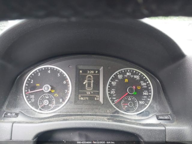 WVGAV7AX7FW524211 Volkswagen TIGUAN S