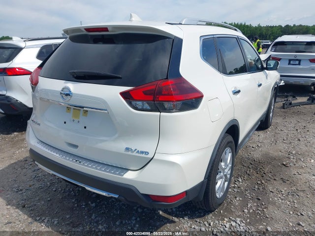 JN8AT2MV6JW311643 Nissan ROGUE SV