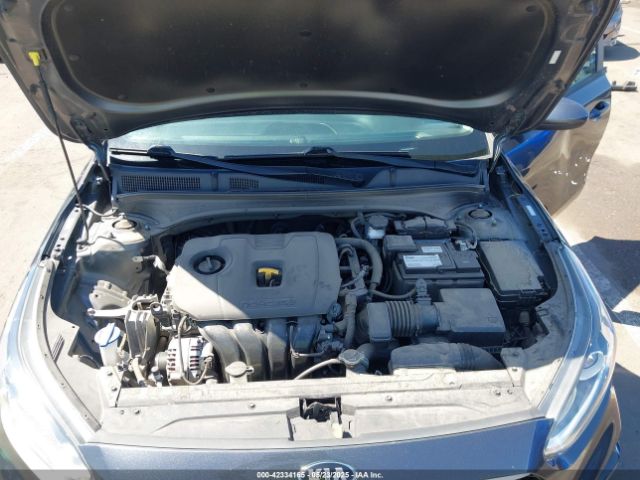 3KPF24AD8ME361843 KIA Forte Lxs