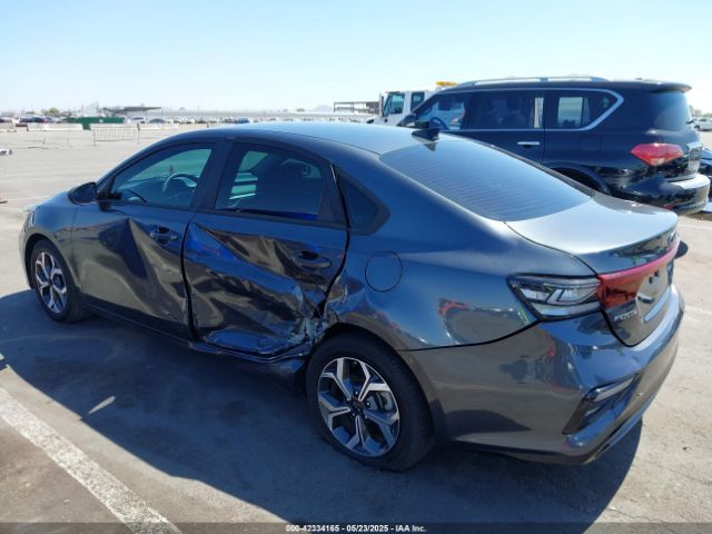 3KPF24AD8ME361843 KIA Forte Lxs