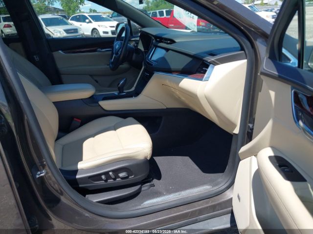 2019 CADILLAC XT5 1GYKNCRS7KZ136330 Photo 4