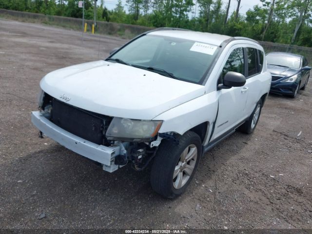 1C4NJCBA9GD620407 Jeep Compass Sport