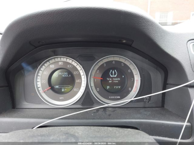 2012 VOLVO XC70 YV4952BZXC1132260 Photo 6