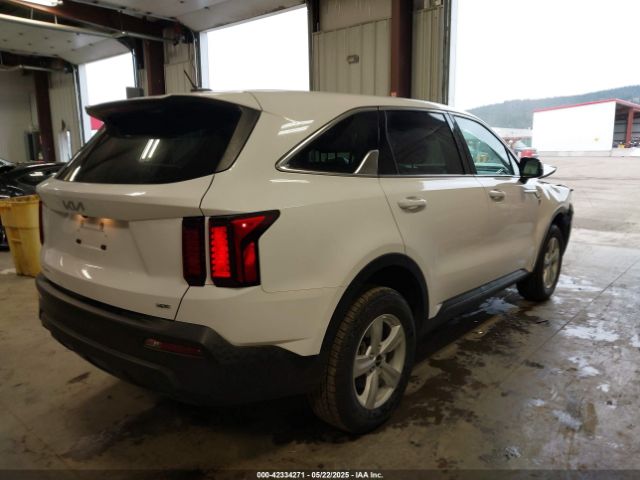 5XYRGDLC5PG181035 KIA SORENTO LX