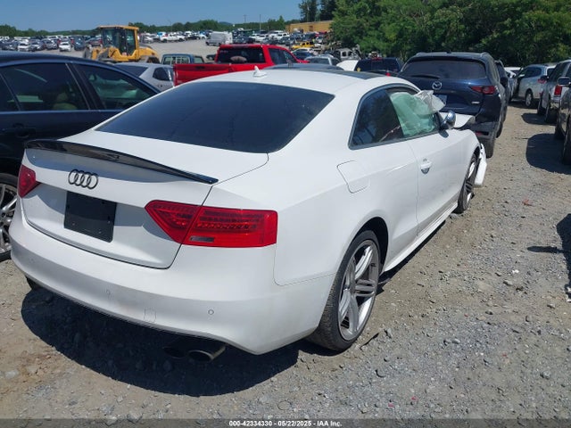 2014 AUDI S5 WAUCGAFR7EA023732 Photo 3