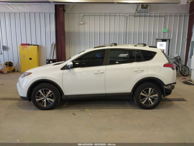 JTMRFREV6JD234720 Toyota Rav4 Xle