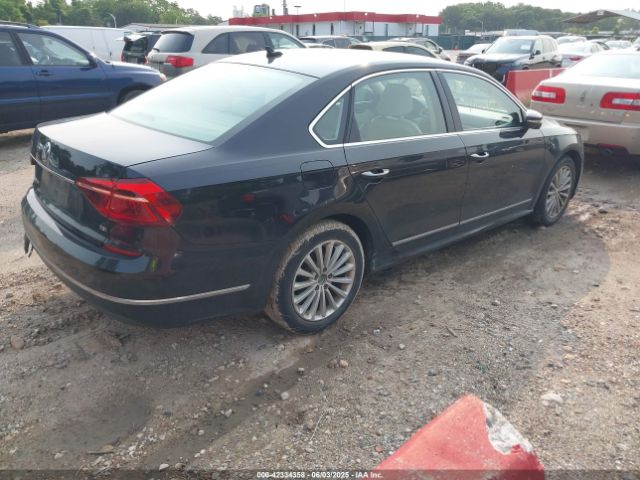 2017 VOLKSWAGEN PASSAT 1VWBT7A39HC032213 Photo 3