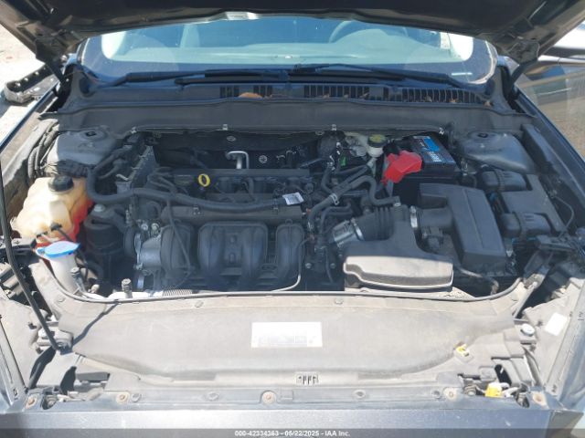 1FA6P0H72F5126563 Ford FUSION SE