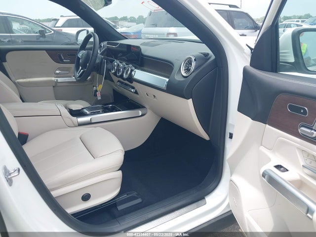 W1N9M0KB5PN061585 Mercedes-Benz 2023