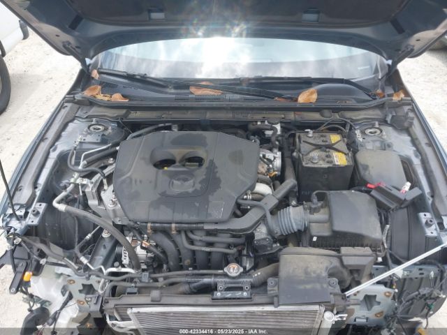 JM1BPBLM5R1709609 Mazda Mazda3 Hatchback 2.5 S Carbon Edition