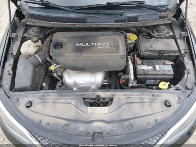 1C3CCCAB9FN614468 Chrysler 200 Limited