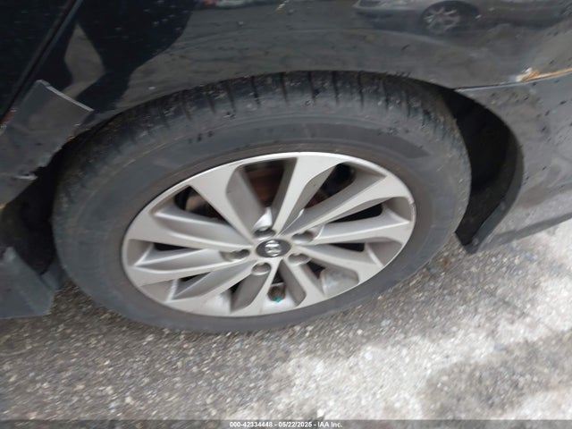 5NPEC4AC7EH884056 Hyundai Sonata Limited