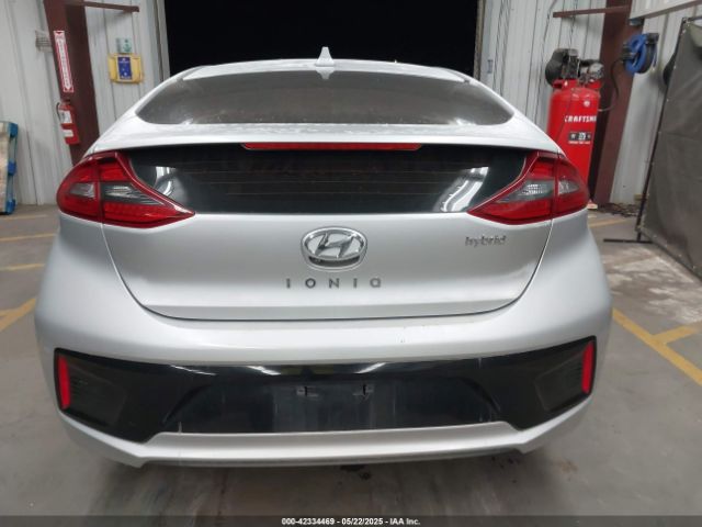 KMHC75LC2JU071766 Hyundai Ioniq Hybrid Sel