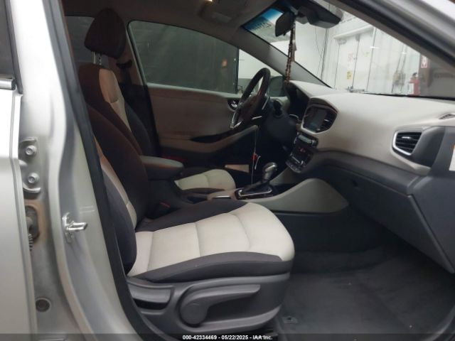 KMHC75LC2JU071766 Hyundai Ioniq Hybrid Sel