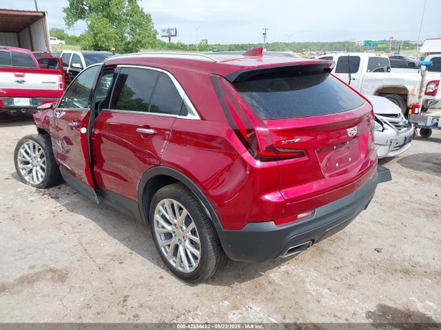 2023 CADILLAC XT4 1GYAZAR47PF133023 Photo 2