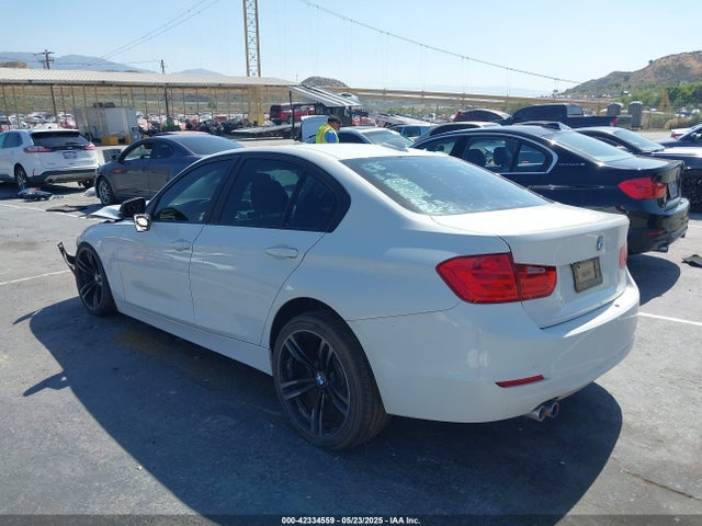 BMW 328I 2014 WBA3C1C5XEK116364 Image 3