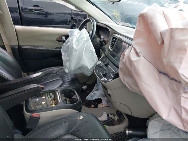 2018 CHRYSLER PACIFICA 2C4RC1BG3JR356075 Photo 4