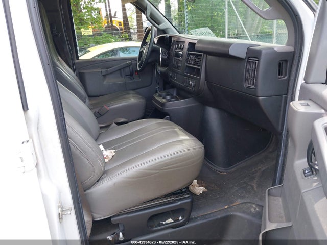 1GCWGAFF8H1255833 Chevrolet Express 2500 Work Van