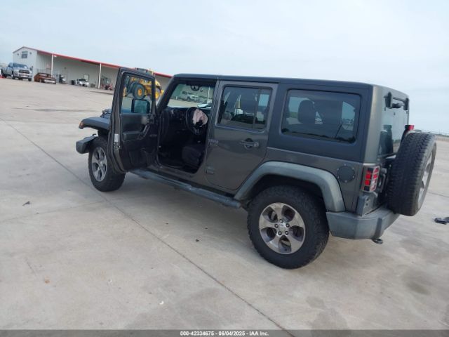 2016 JEEP WRANGLER UNLIMITED 1C4BJWDG7GL335586 Photo 2