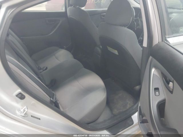 5NPDH4AE3EH477222 Hyundai ELANTRA SE