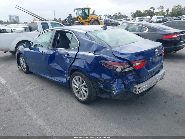 4T1C11AK3PU106716 Toyota CAMRY LE